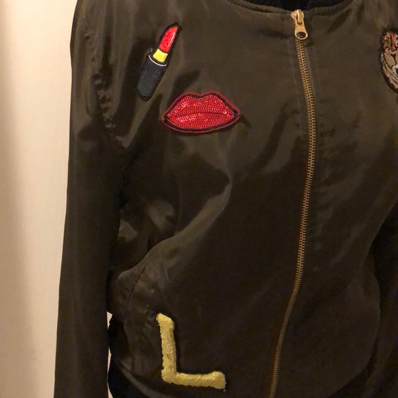 Love Tree Bomber Jacket with patch details sz L - Picture 2 of 9